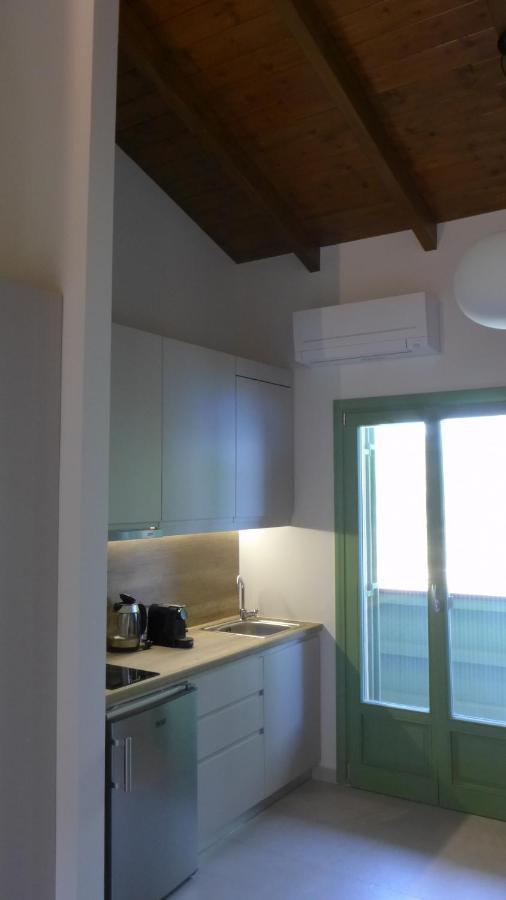 Caltabania Suites Ayios Nikitas Ngoại thất bức ảnh